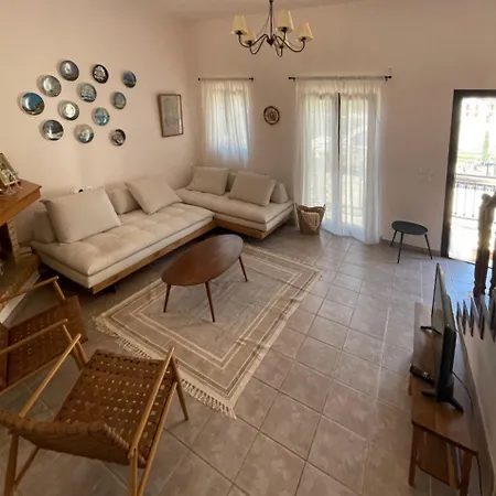 Casa Andrea Holiday home Megisti